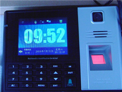 人臉識(shí)別測(cè)溫考勤門(mén)禁一體機(jī)多行業(yè)安裝使用方案